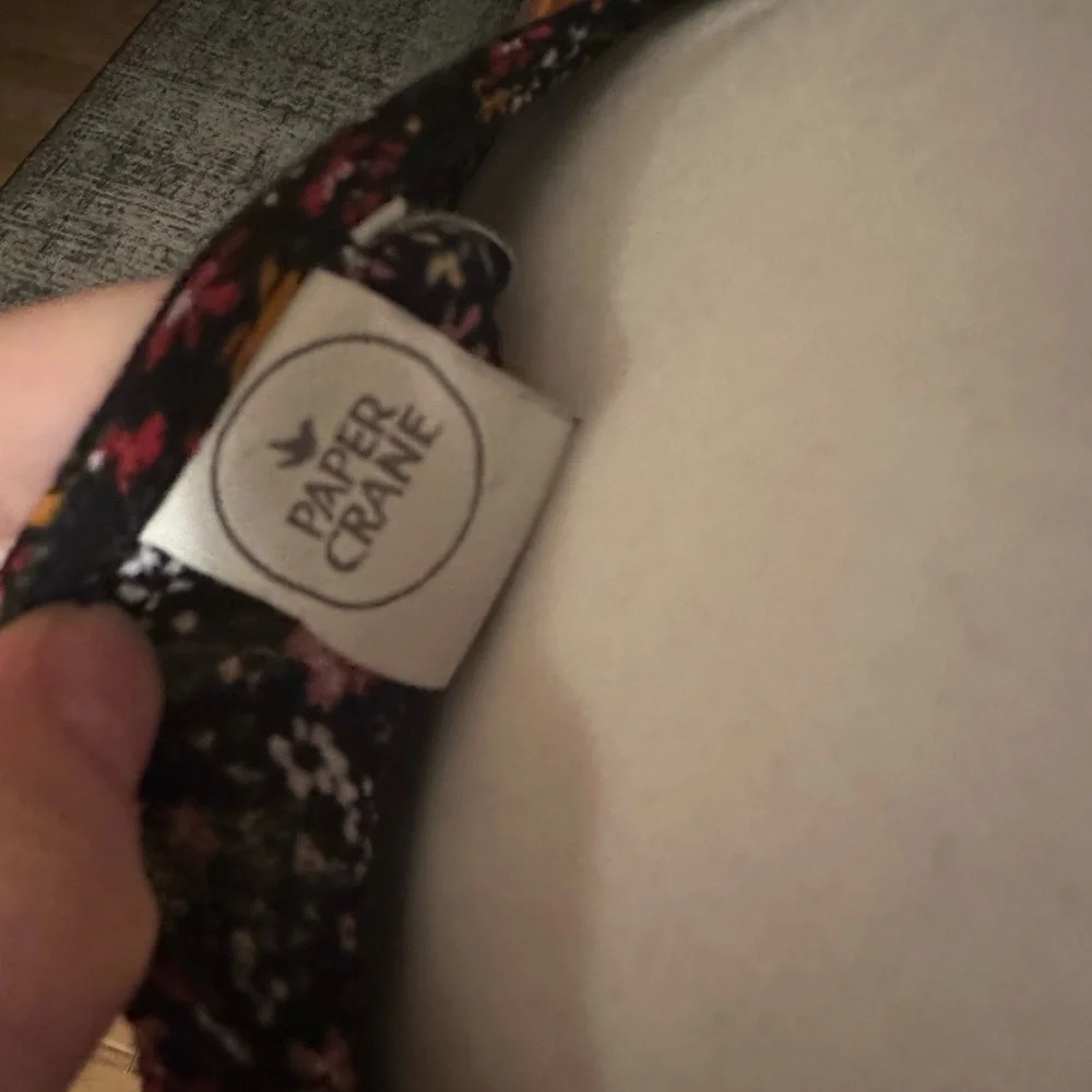 Paper Crane Black Floral Smocked Blouse - Picture 8 of 8